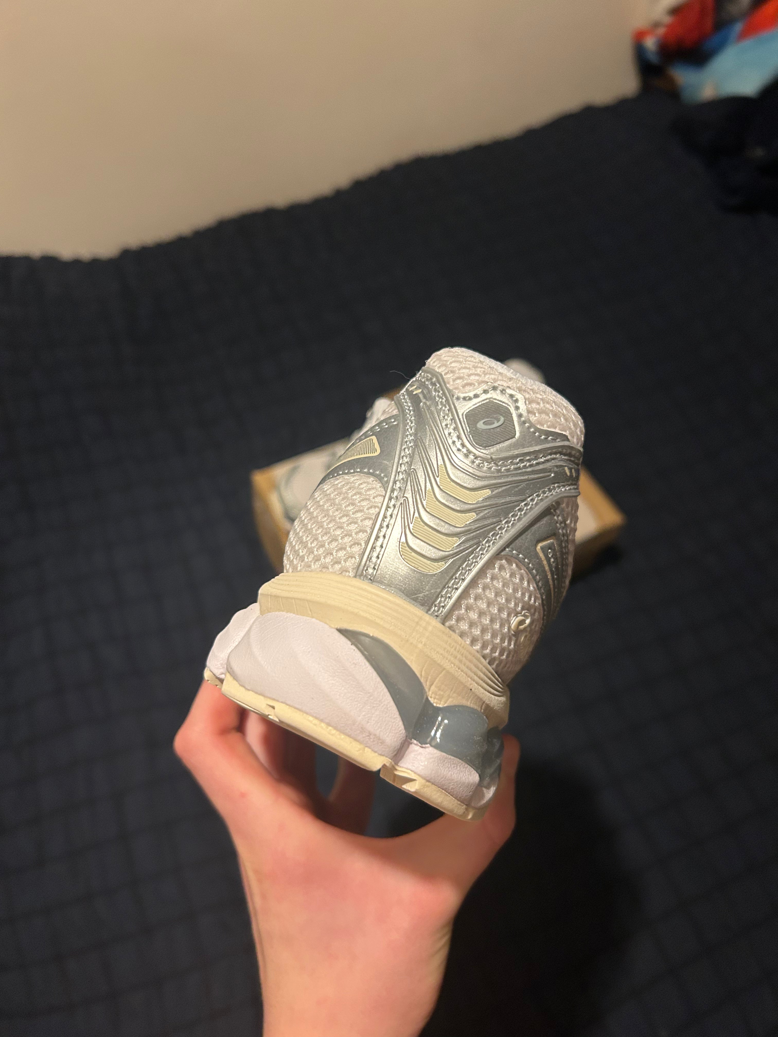 ASICS Gel Kayano 12.1 White Dolphin Grey